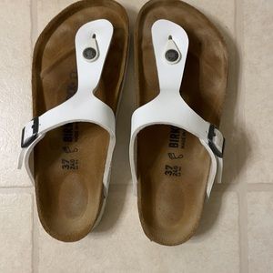 Birkenstock Gizeh. Birkoflor white sandals. Size37